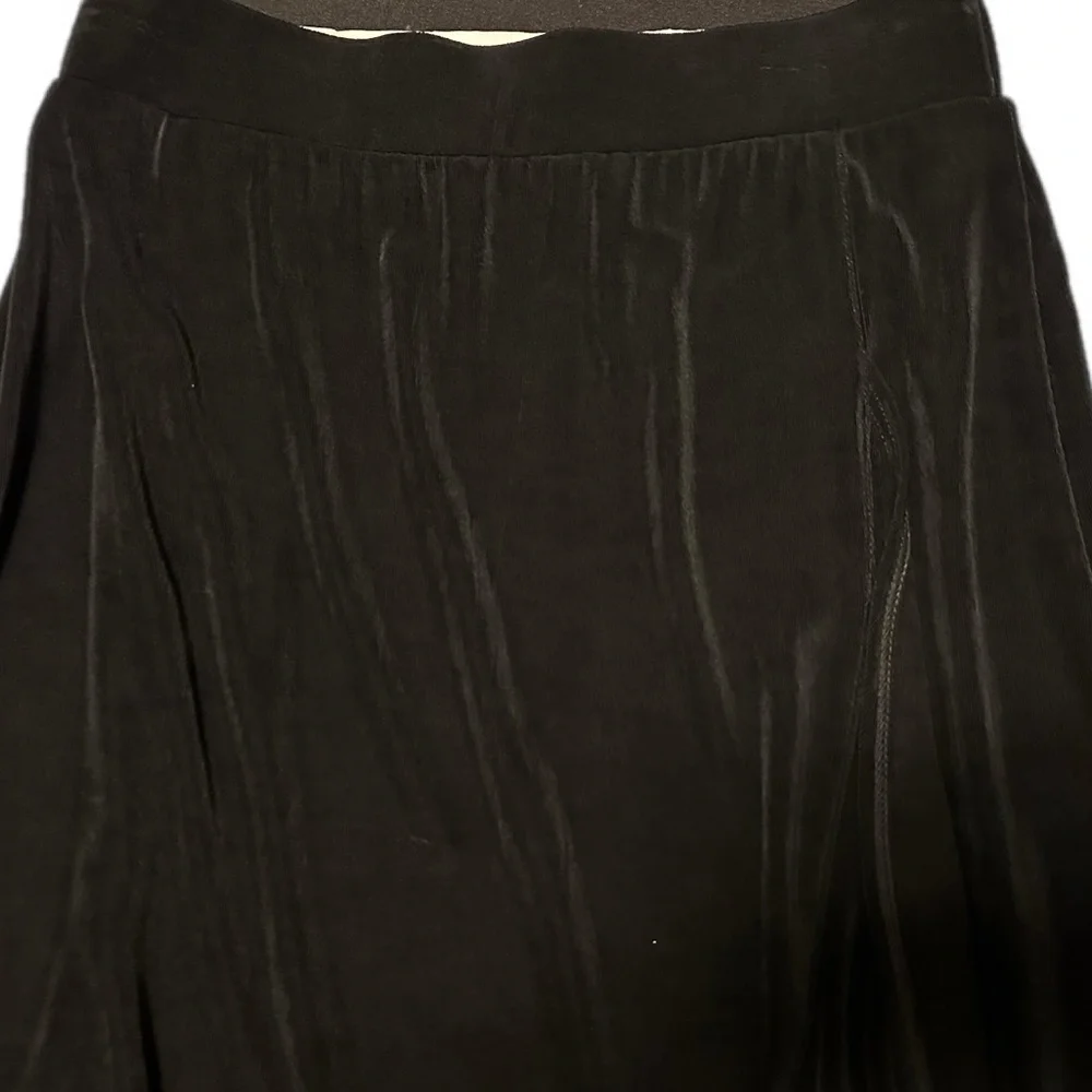 Chico's‎ black skirt -NWT